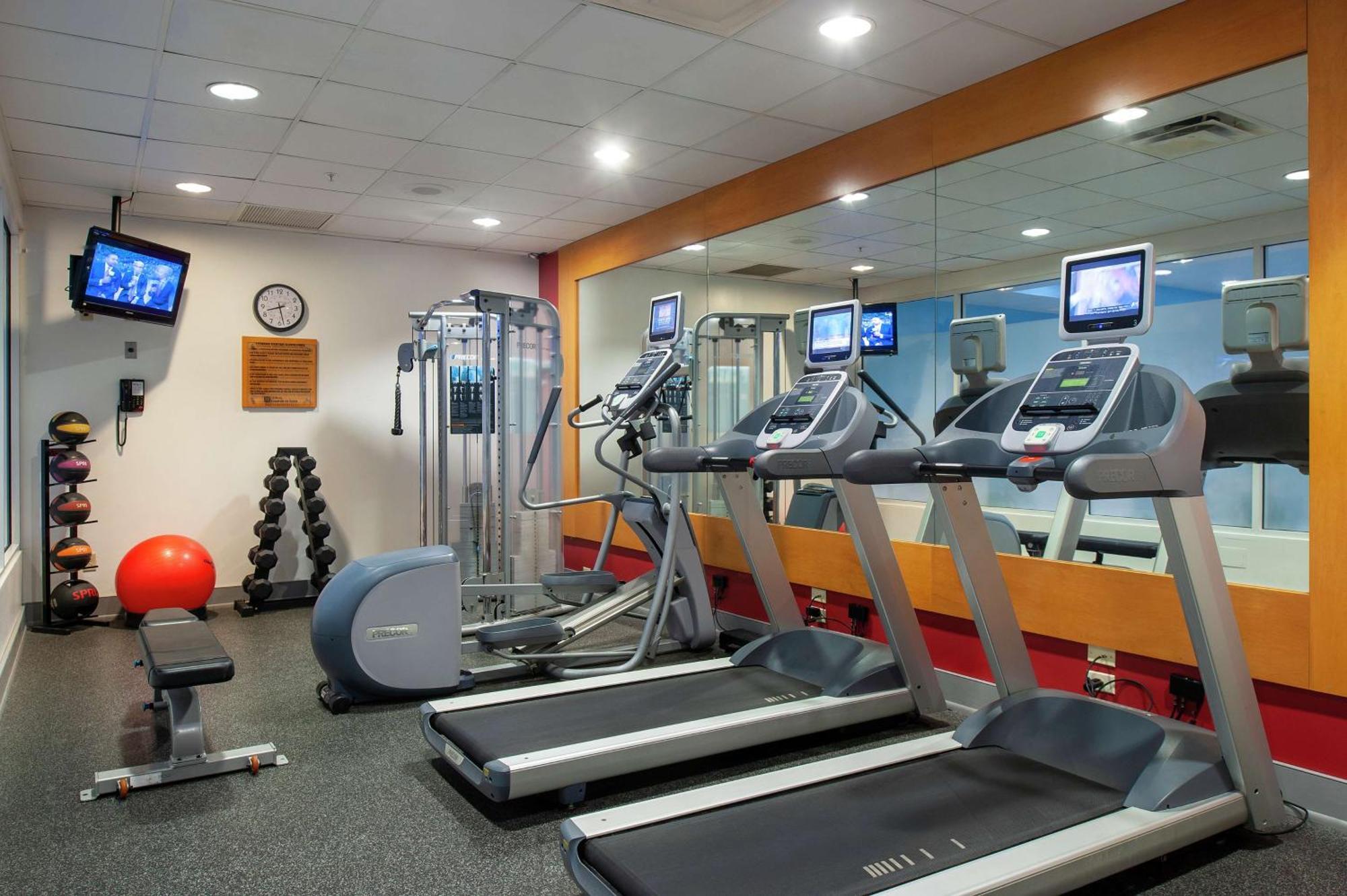 Hilton Garden Inn Allentown Bethlehem Airport Eksteriør bilde