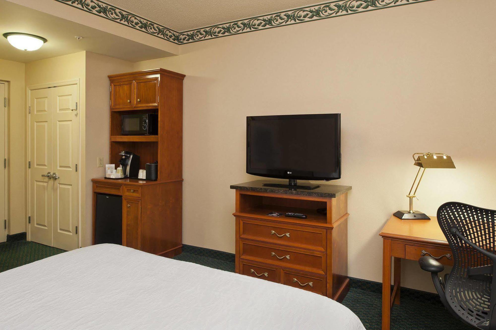 Hilton Garden Inn Allentown Bethlehem Airport Eksteriør bilde
